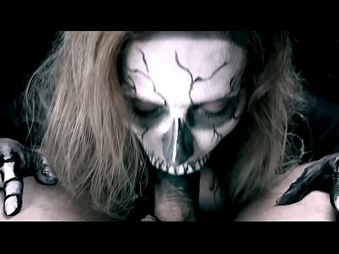 ❤️ Demon girl sucking cock with her black mouth and swallowing cum. ️❌ Porn video at us ❤